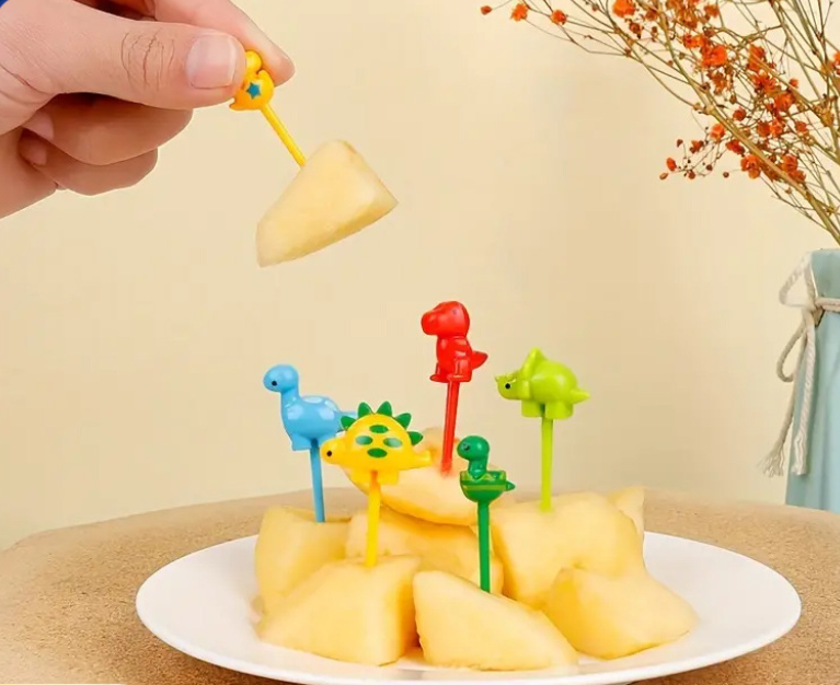 Cartoon fruit fork set, bento stick, children's animal dim sum decoration stick, fruit stick